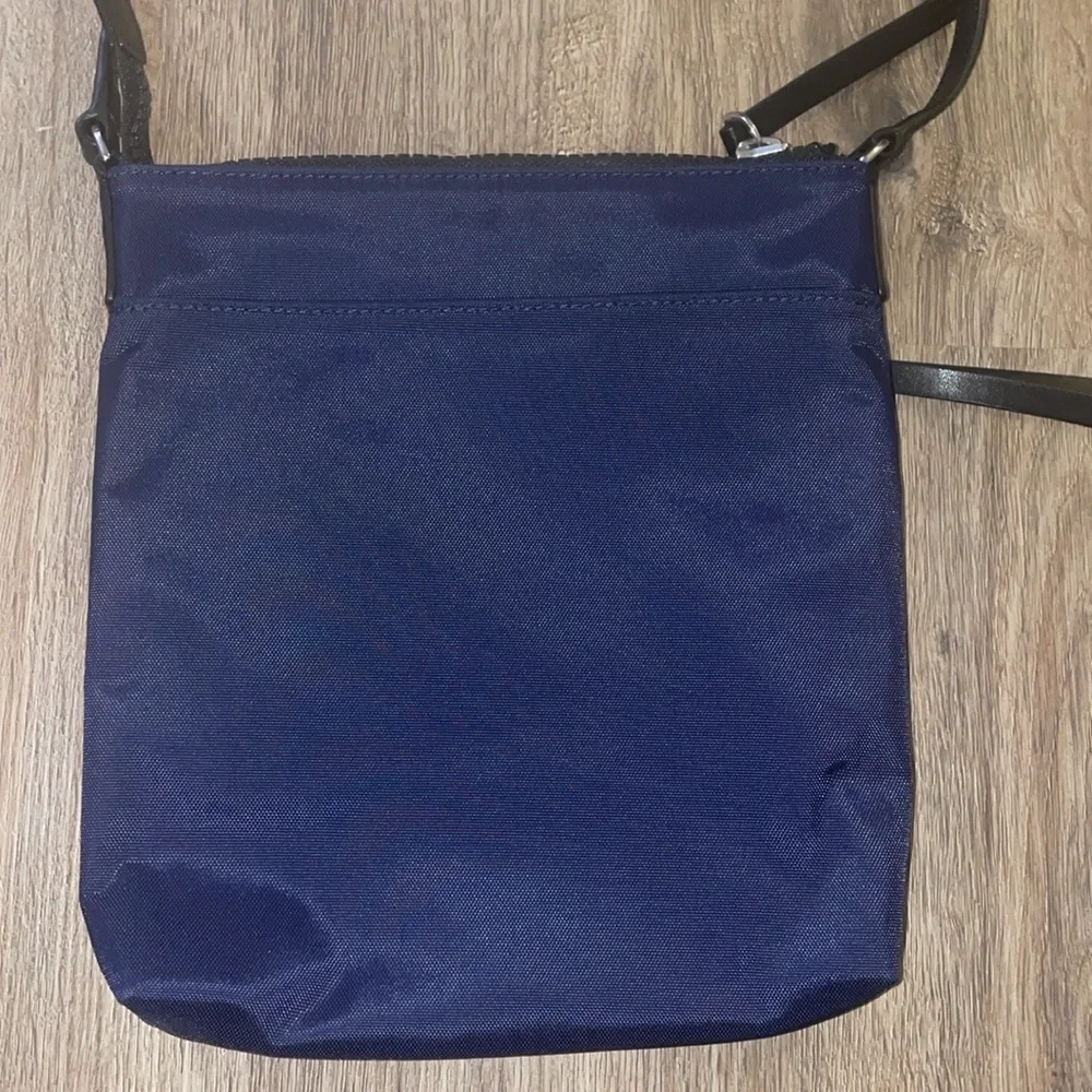 MARC JACOBS NORTH SOUTH CROSSBODY BAG INDIGO BLUE